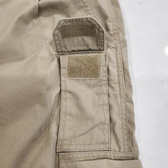 5.11 Tactical Series Cargo Pants Beige Tan Double Knee Elastic Waist Mens 36x30 - Picture 6 of 14